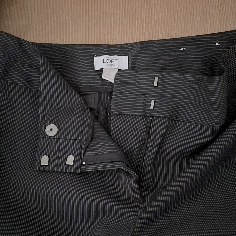 Ann Taylor Loft 12p pinstripe pant